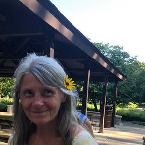 Meet your Posher, Gail